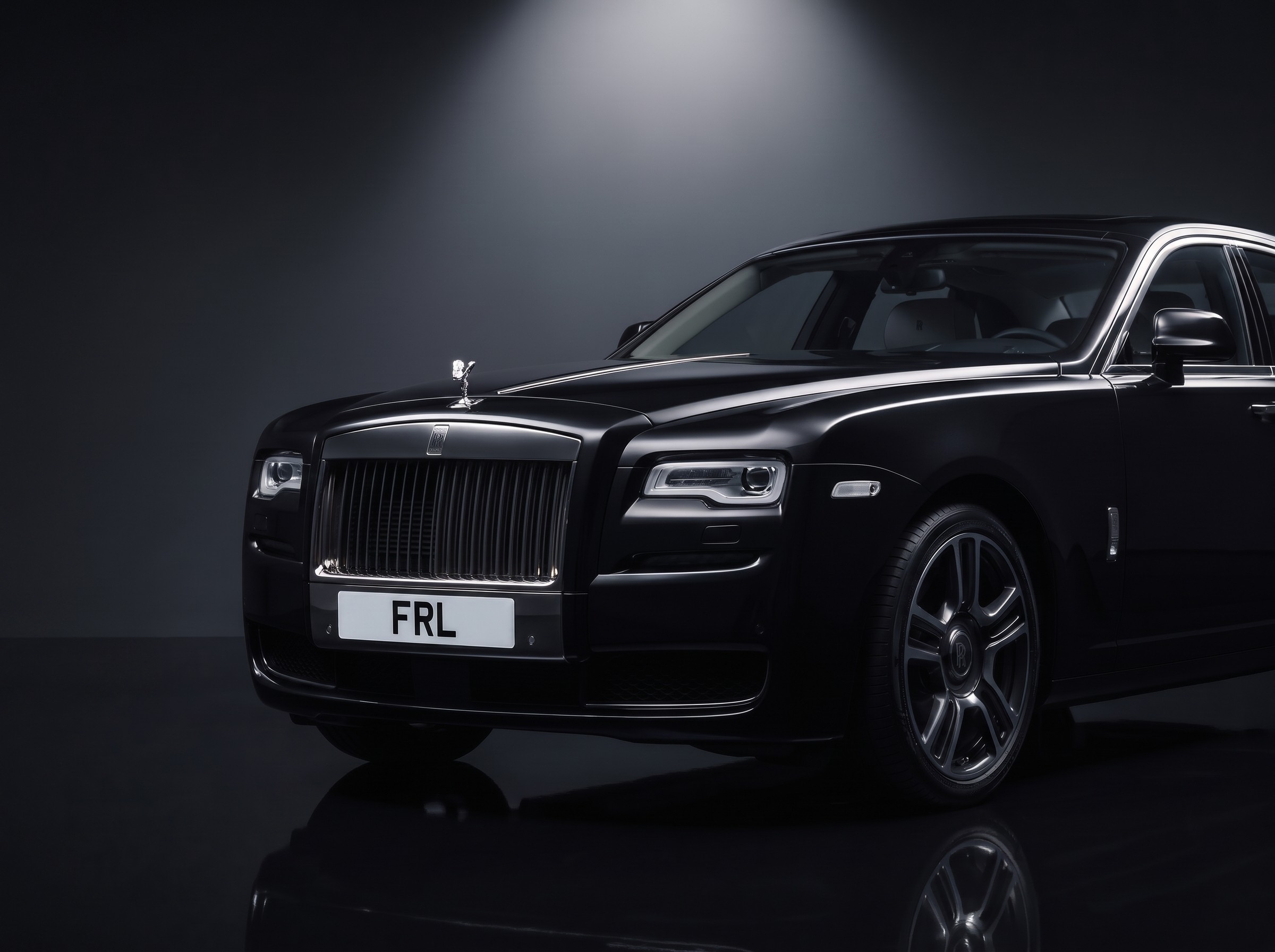 Rolls-Royce Ghost, three-quarter view, studio