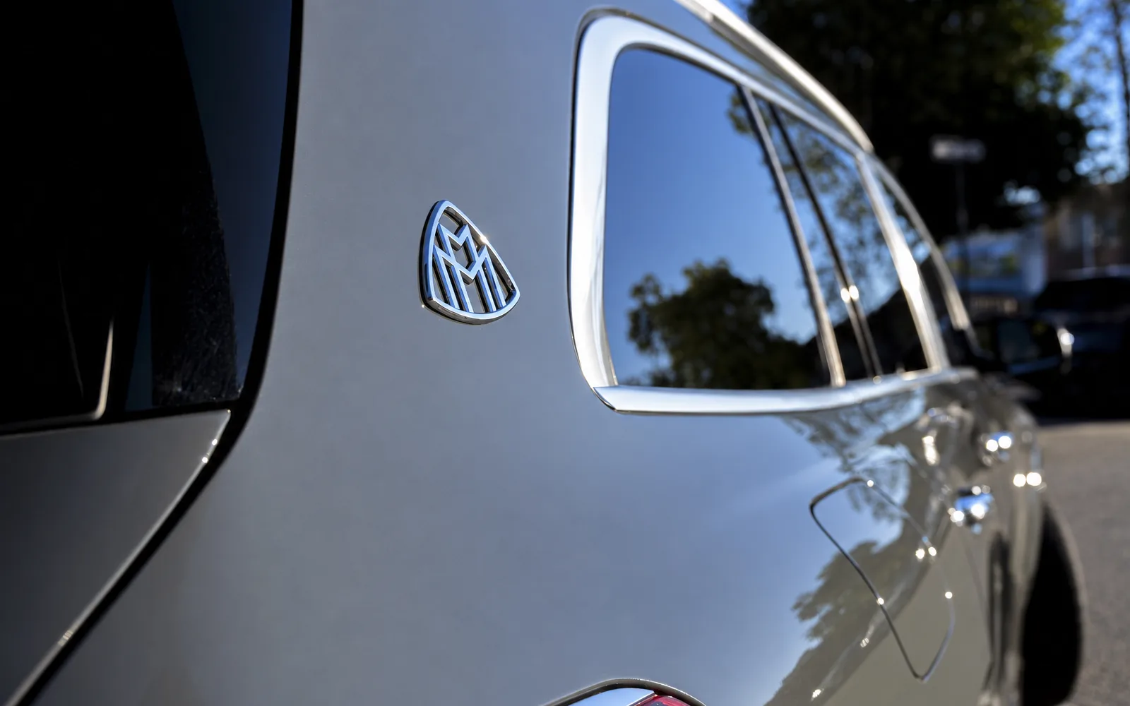 Mercedes-Maybach GLS 600, Maybach emblem detail